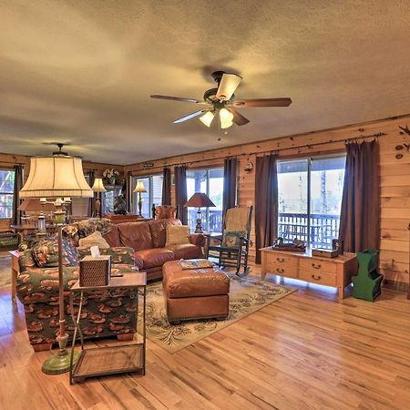 Lakefront Sparta Cottage With Decks And Boat Dock Extérieur photo